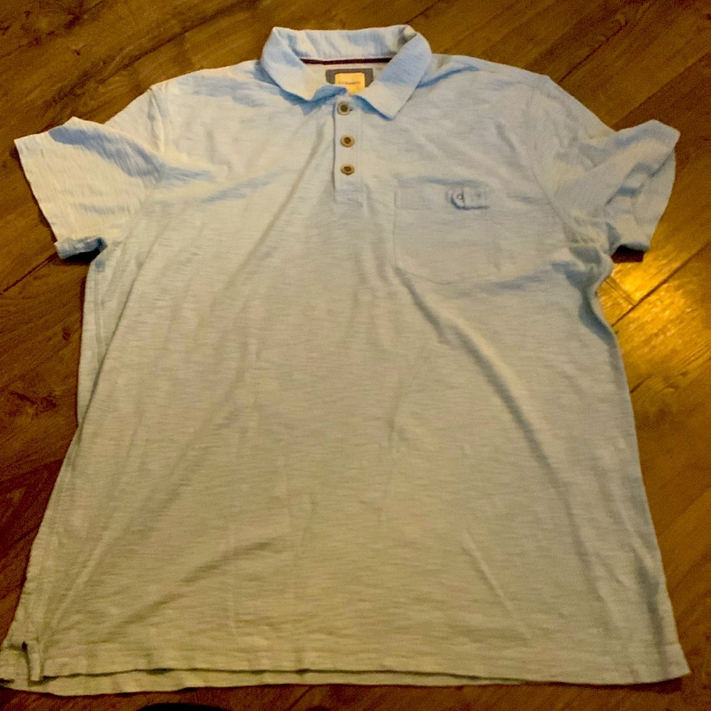 Men’s pull over shirt